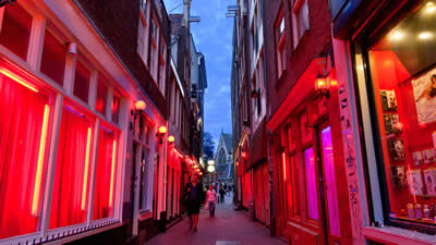 Red-light-district-amsterdam